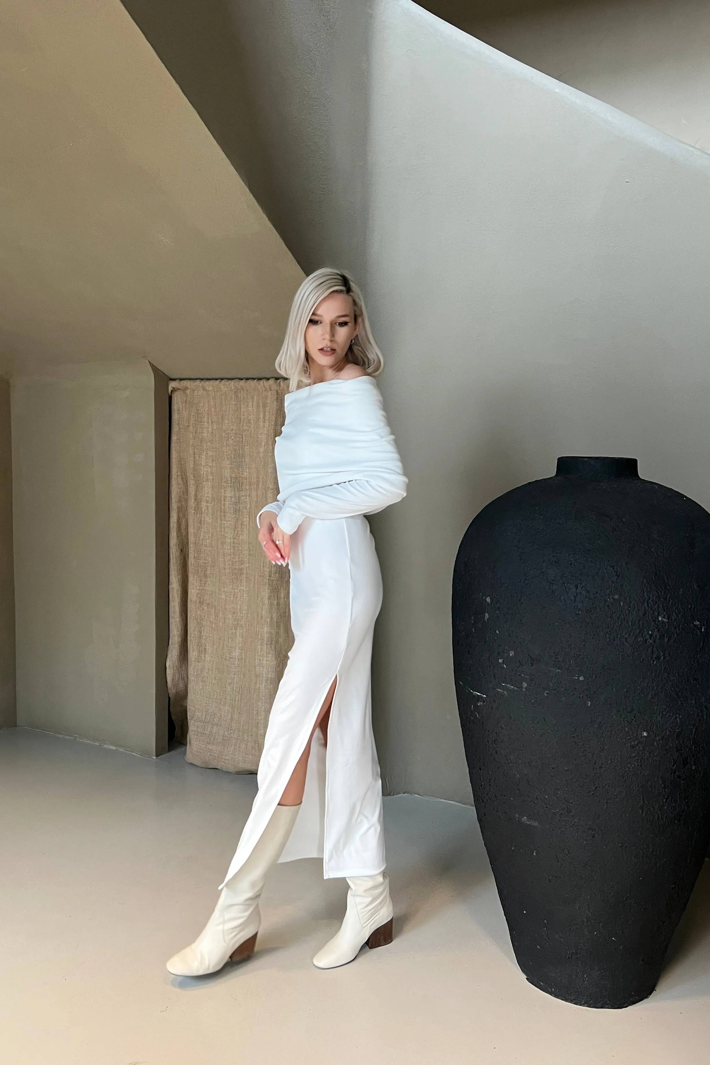 Essi Bodycon Long White Dress