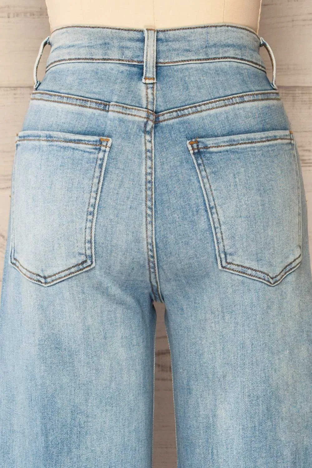 Lisaeter | High-Waisted Straight Leg Jeans