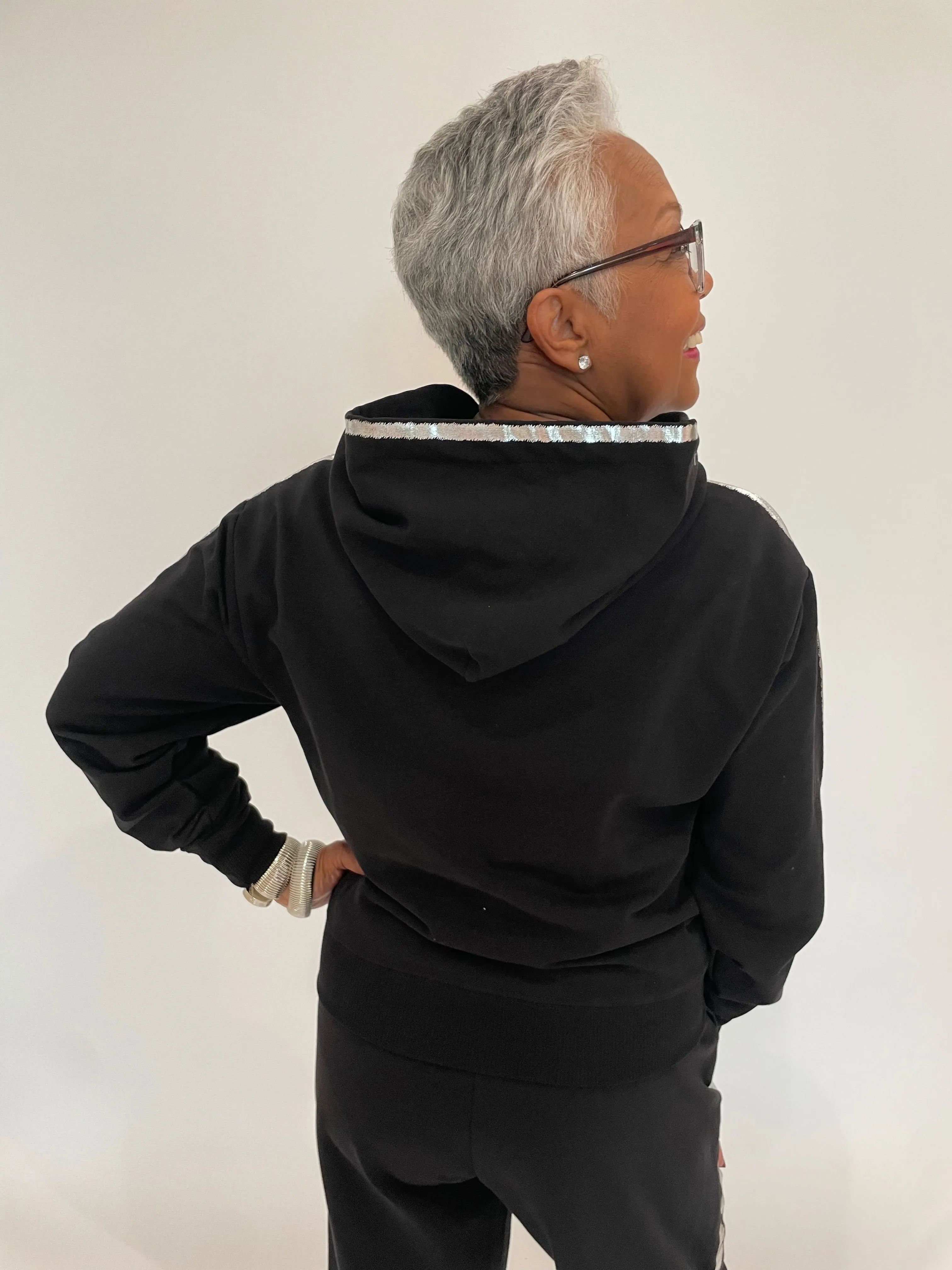 Molly Metallic Tipped Crop Pullover Hoodie - Black