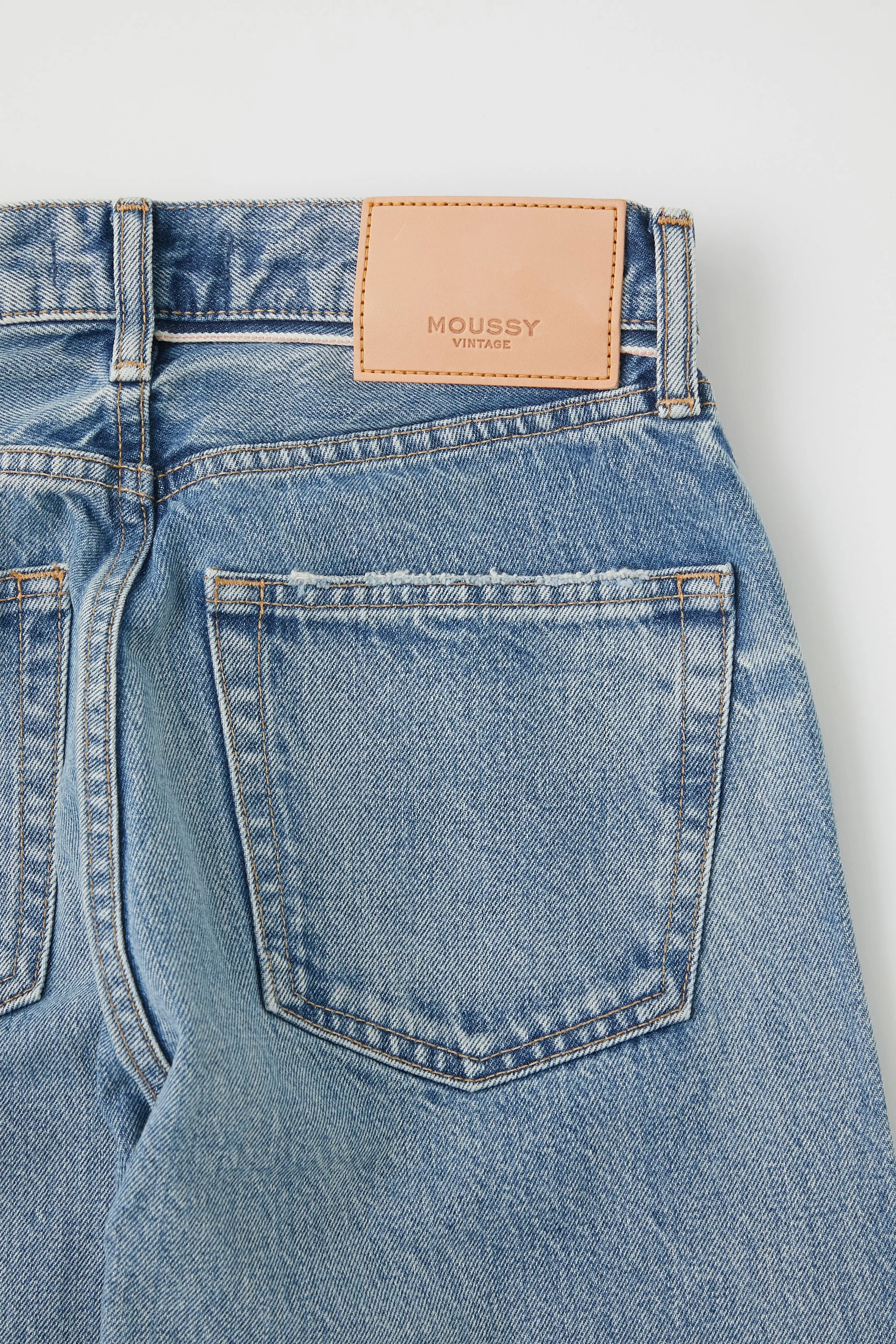 Moussy - MV Samuel Straight in Blue
