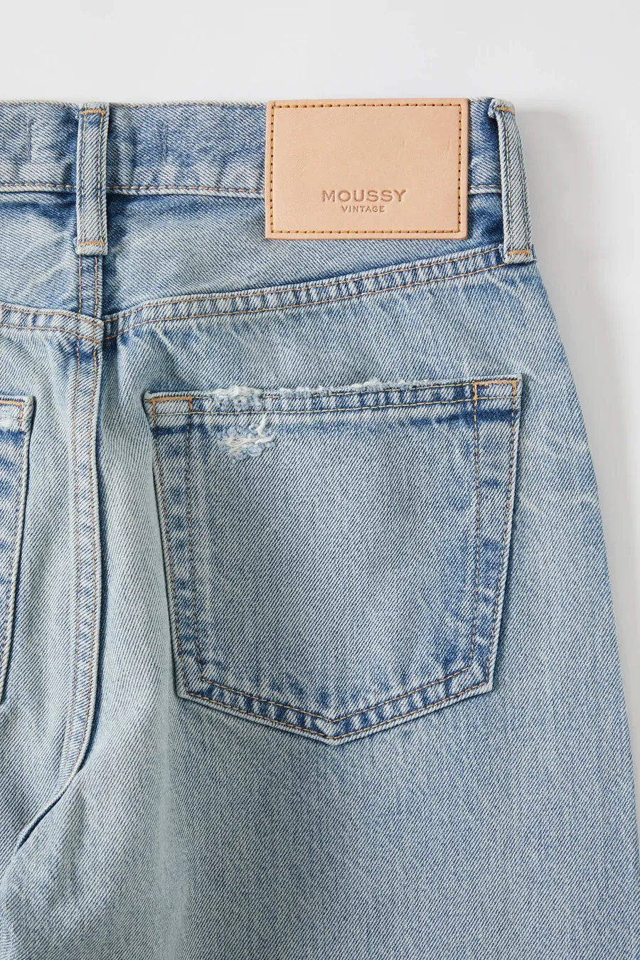 Moussy - Tifton Wide Straight in Light Blue