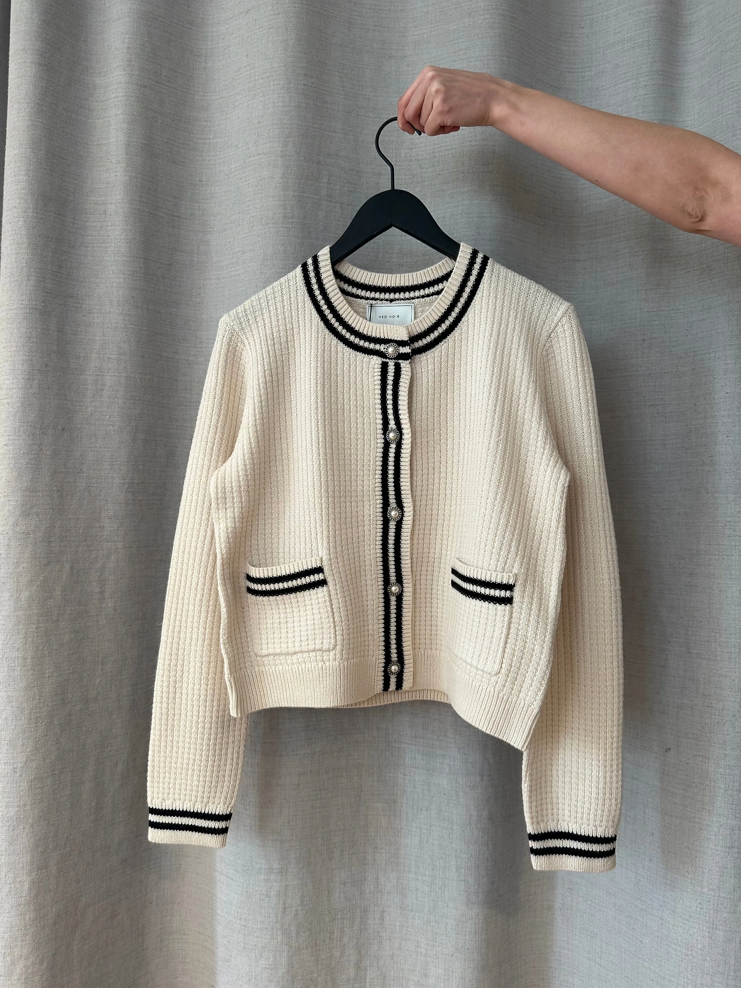 Neo Noir Tilda cardigan off-white