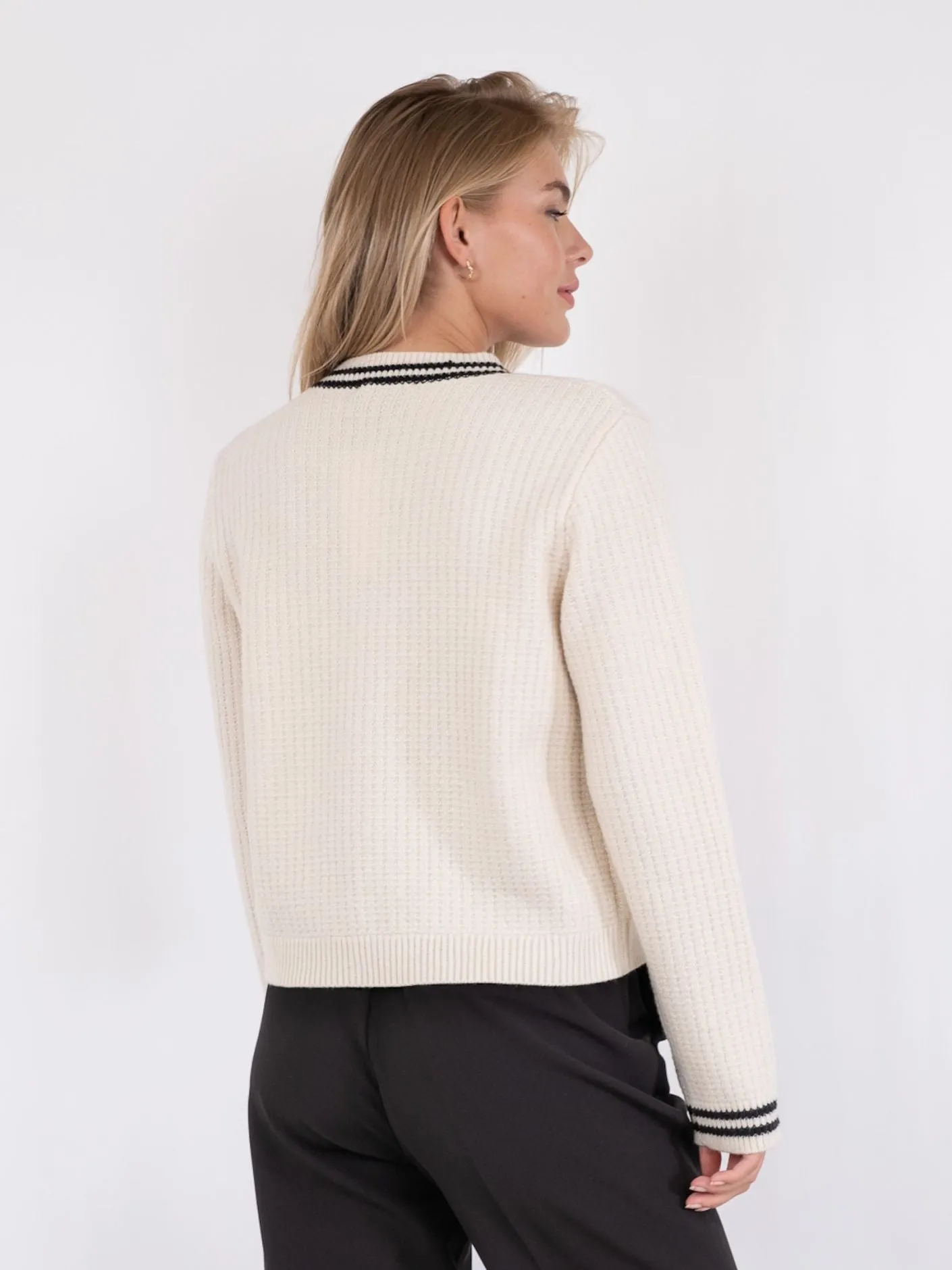 Neo Noir Tilda cardigan off-white