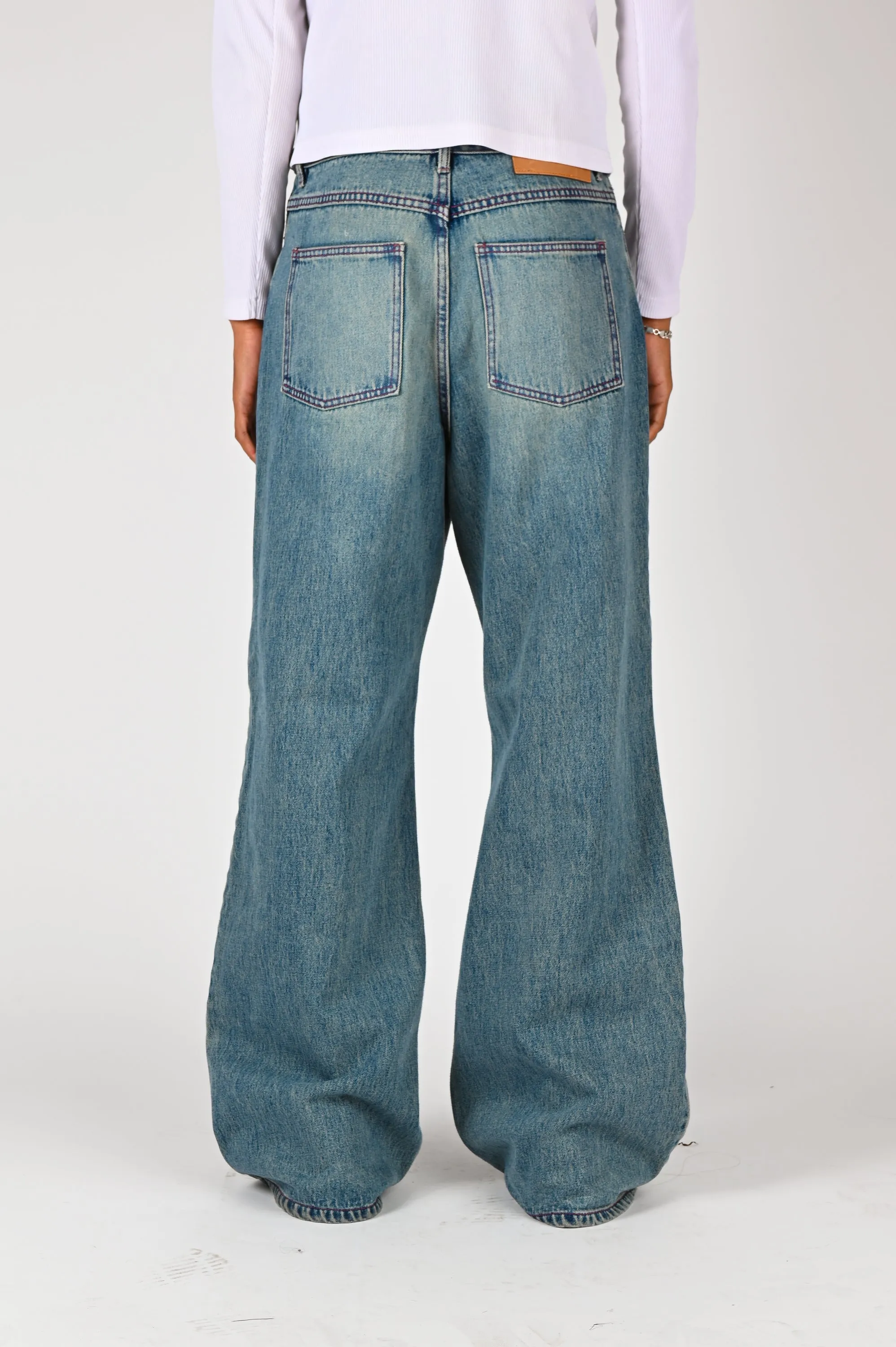 Pseushi Baggy Jeans in Vintage Wash