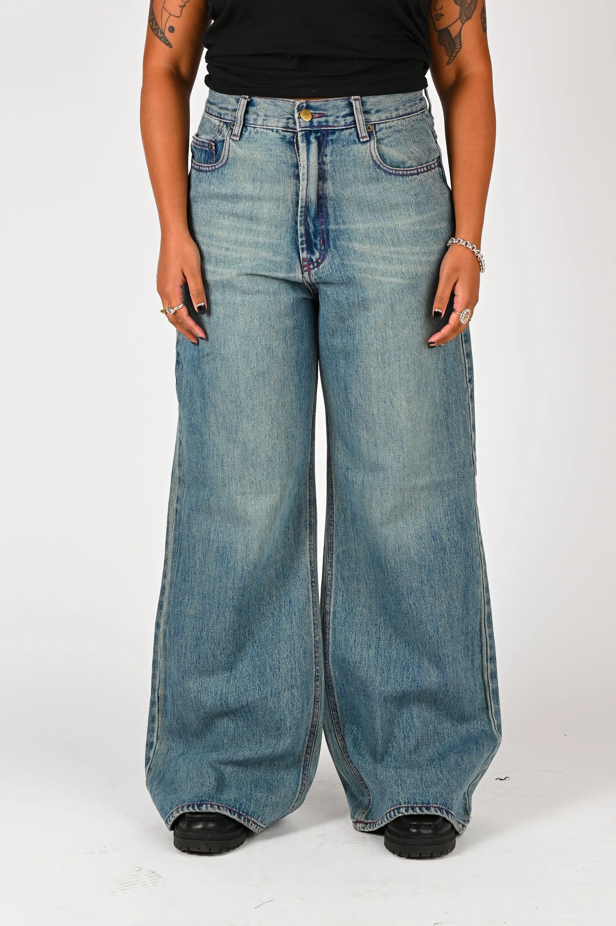 Pseushi Baggy Jeans in Vintage Wash