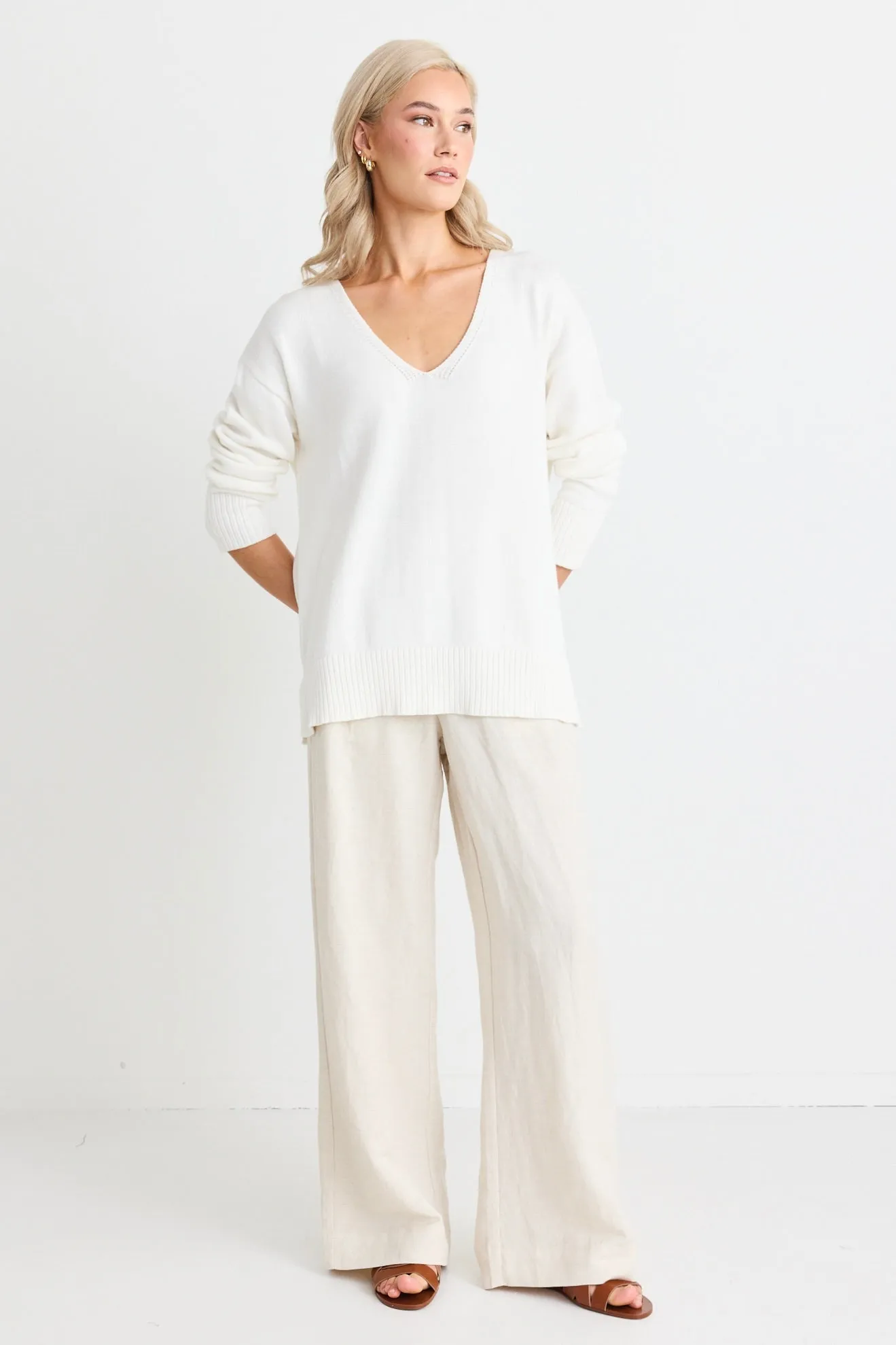 Quartz Ivory Relaxed V Neck Jumper