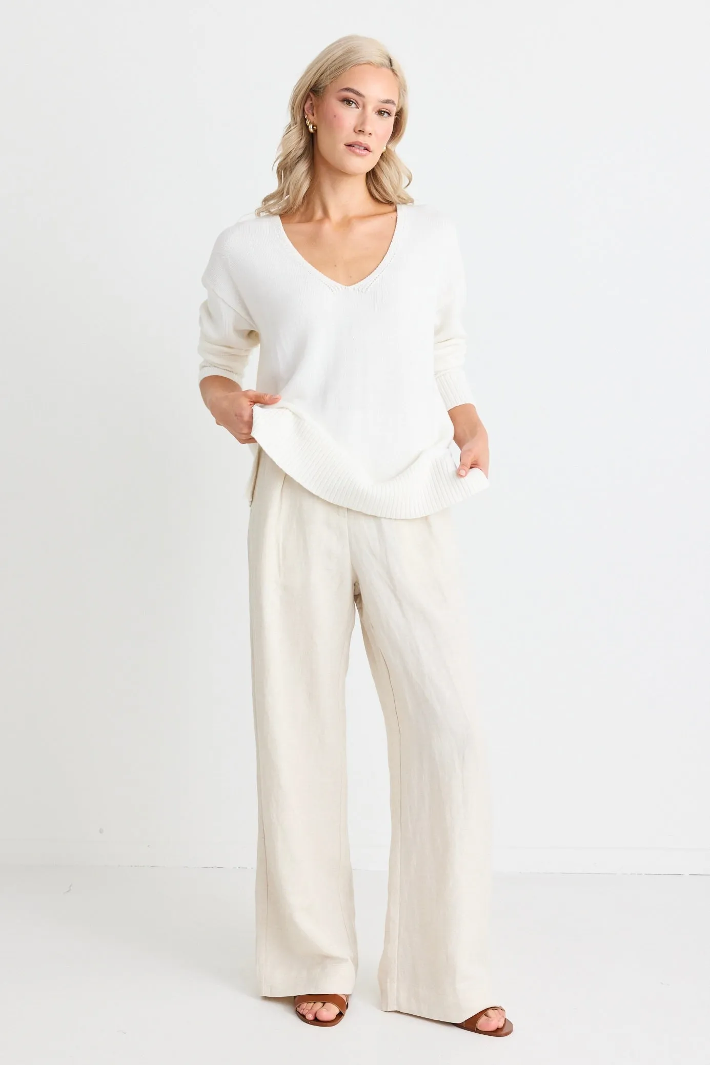 Quartz Ivory Relaxed V Neck Jumper
