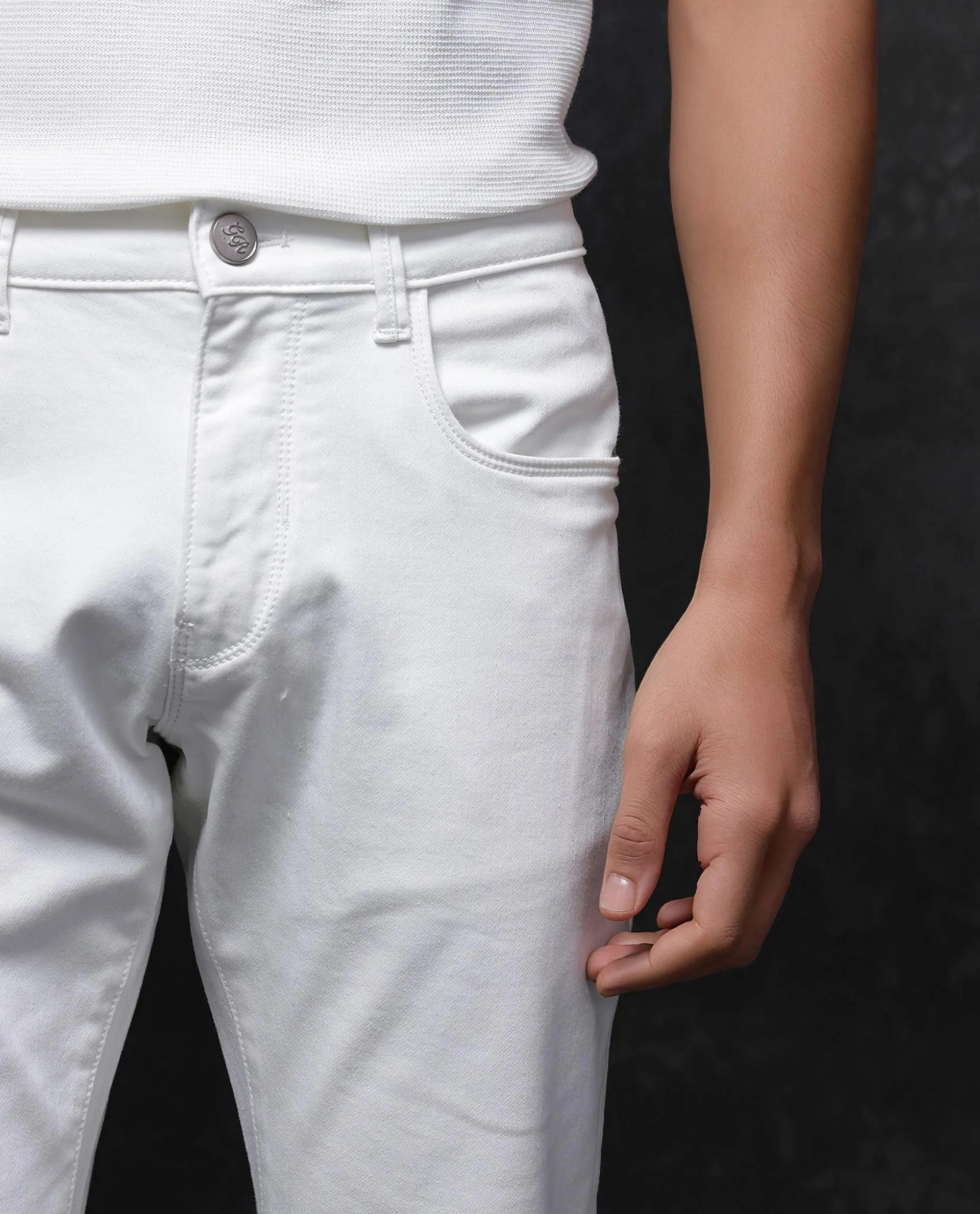 Rare Rabbit Men Corvo Off White Cotton Polyester Fabric Slim Fit Plain Denim Pant
