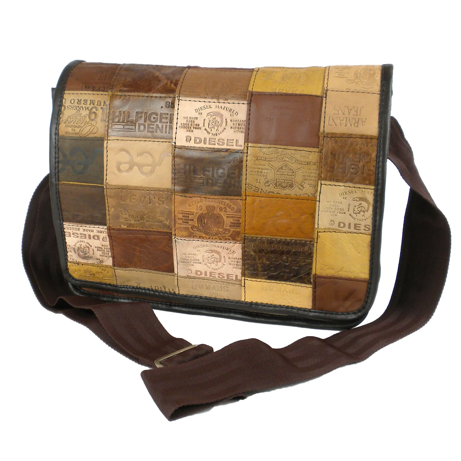 Small Leather Label Messenger Bag Conserve