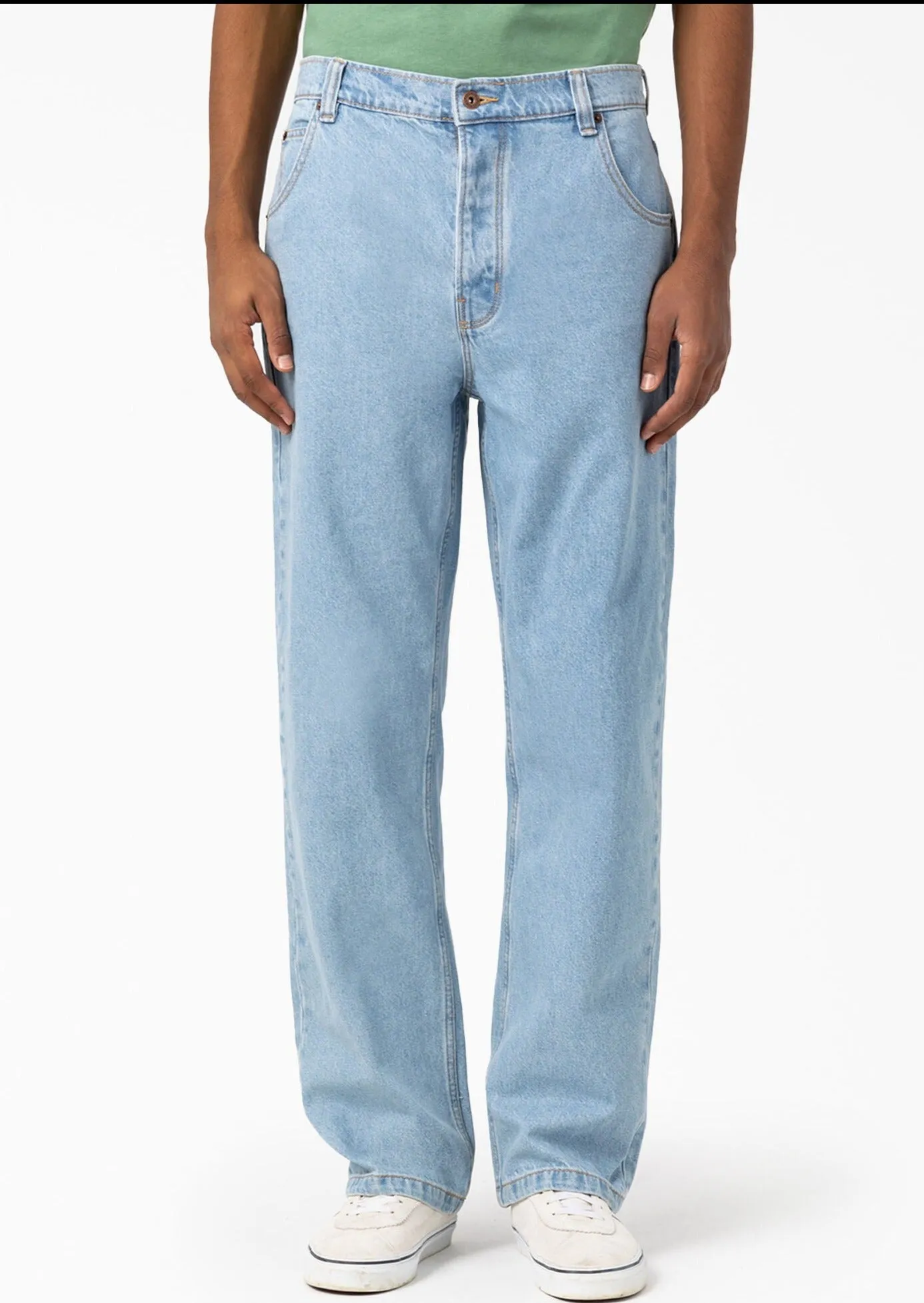 Thomasville Loose Fit Jeans
