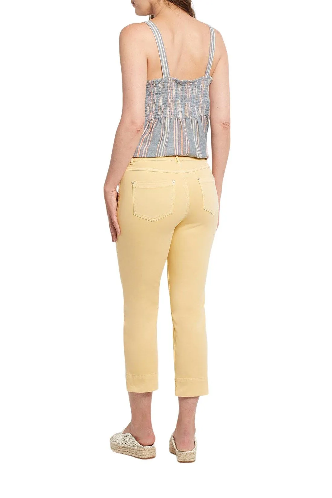 Tribal Jeans | Pull On Kick Flare Capris | Women's
