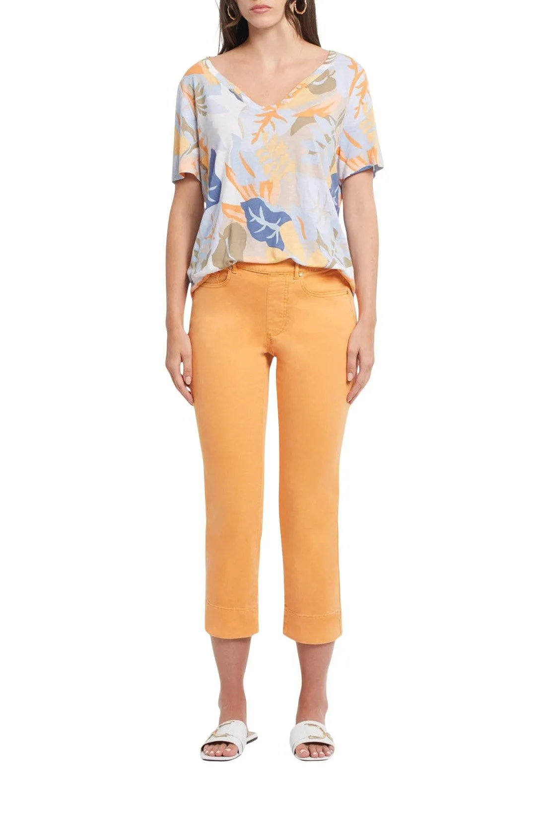 Tribal Jeans | Pull On Kick Flare Capris | Women's