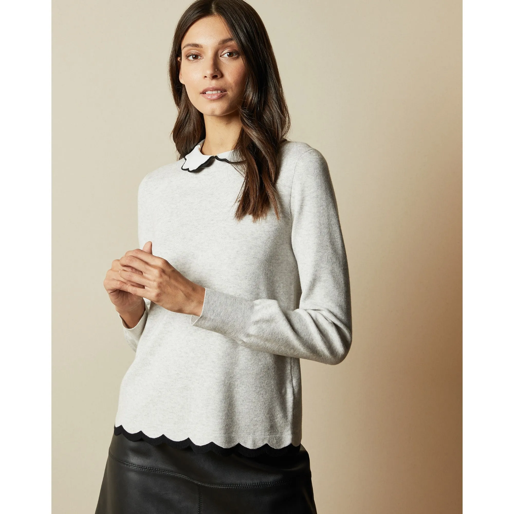Women Lheo-Mockable Jumper With Scallop Hem - Grey
